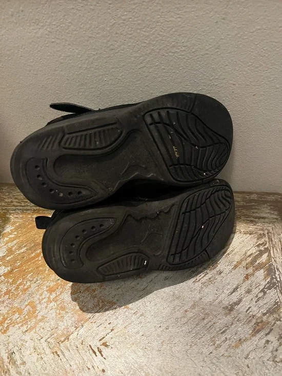 Nike Air Jordan’s Kids Black Athletic Sneakers with Velcro Strap Size 13 C - Picture 10 of 10